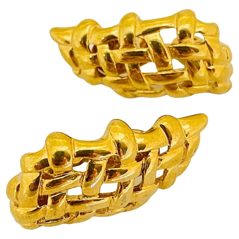 MONET signed vintage gold tone basket wave designer clip on earrings